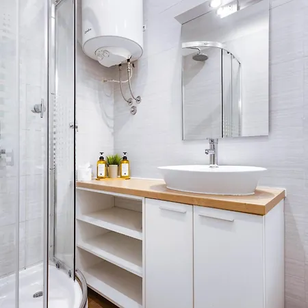 Pomerio East * Rijeka